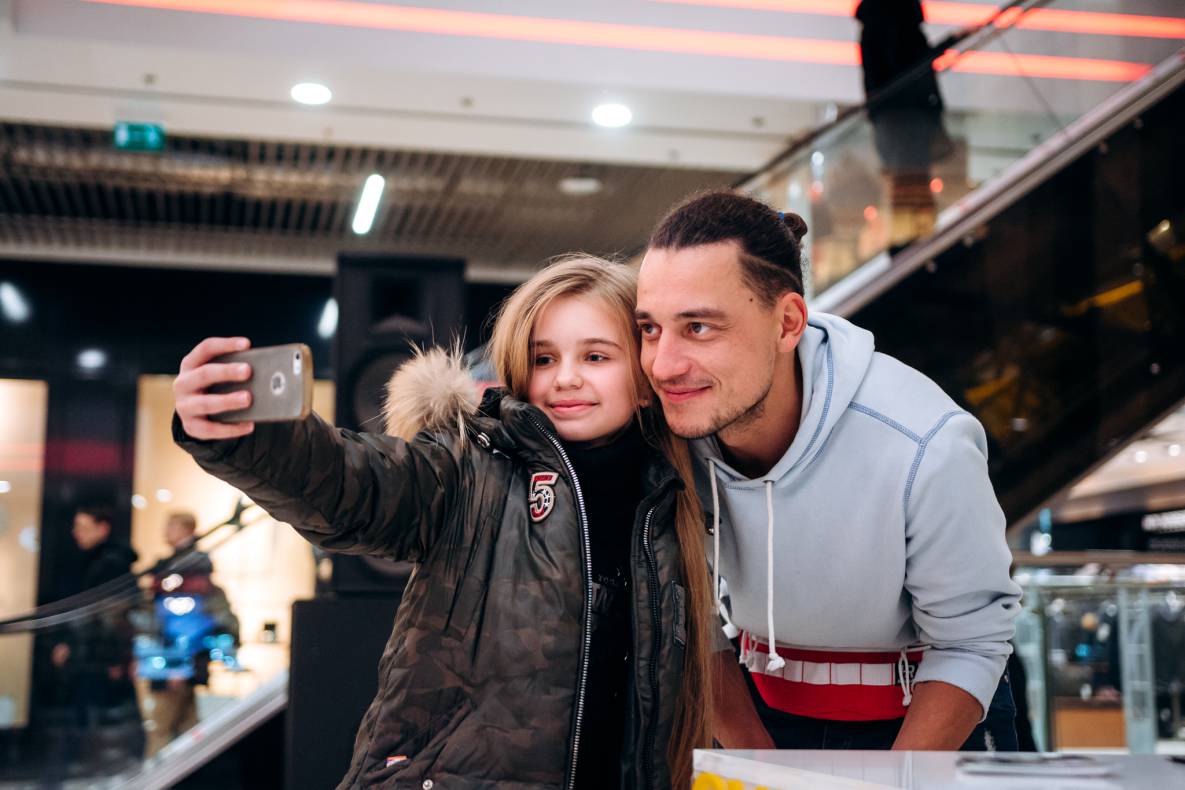 Автограф-сесія с Женею Синельниковим image-123