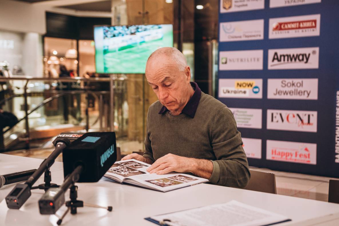 Презентація книги &quot;В.В. Лобановський. Наука перемагати&quot; image-1