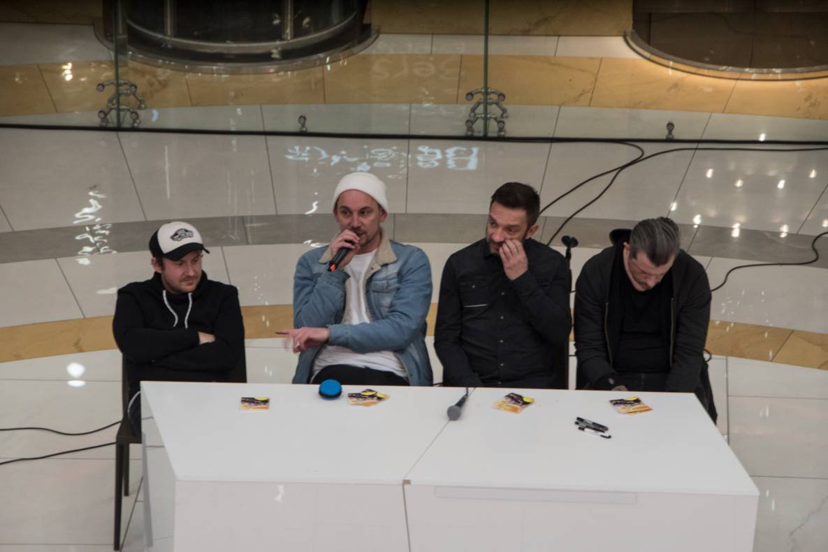 Автограф-сесія гурту Друга Ріка image-46