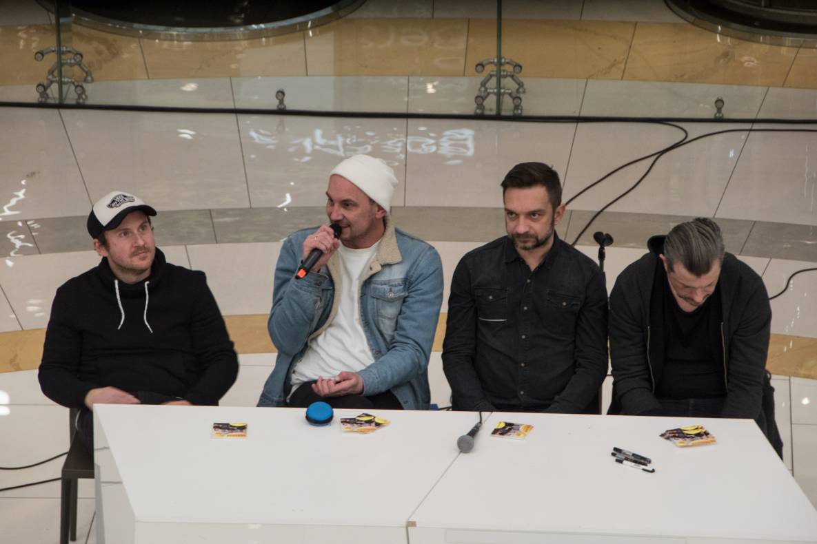 Автограф-сесія гурту Друга Ріка image-52