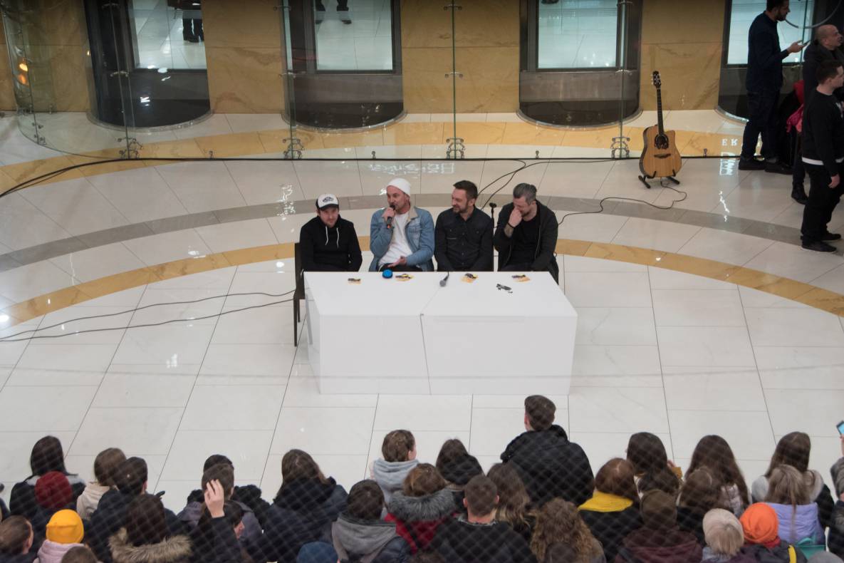 Автограф-сесія гурту Друга Ріка image-55