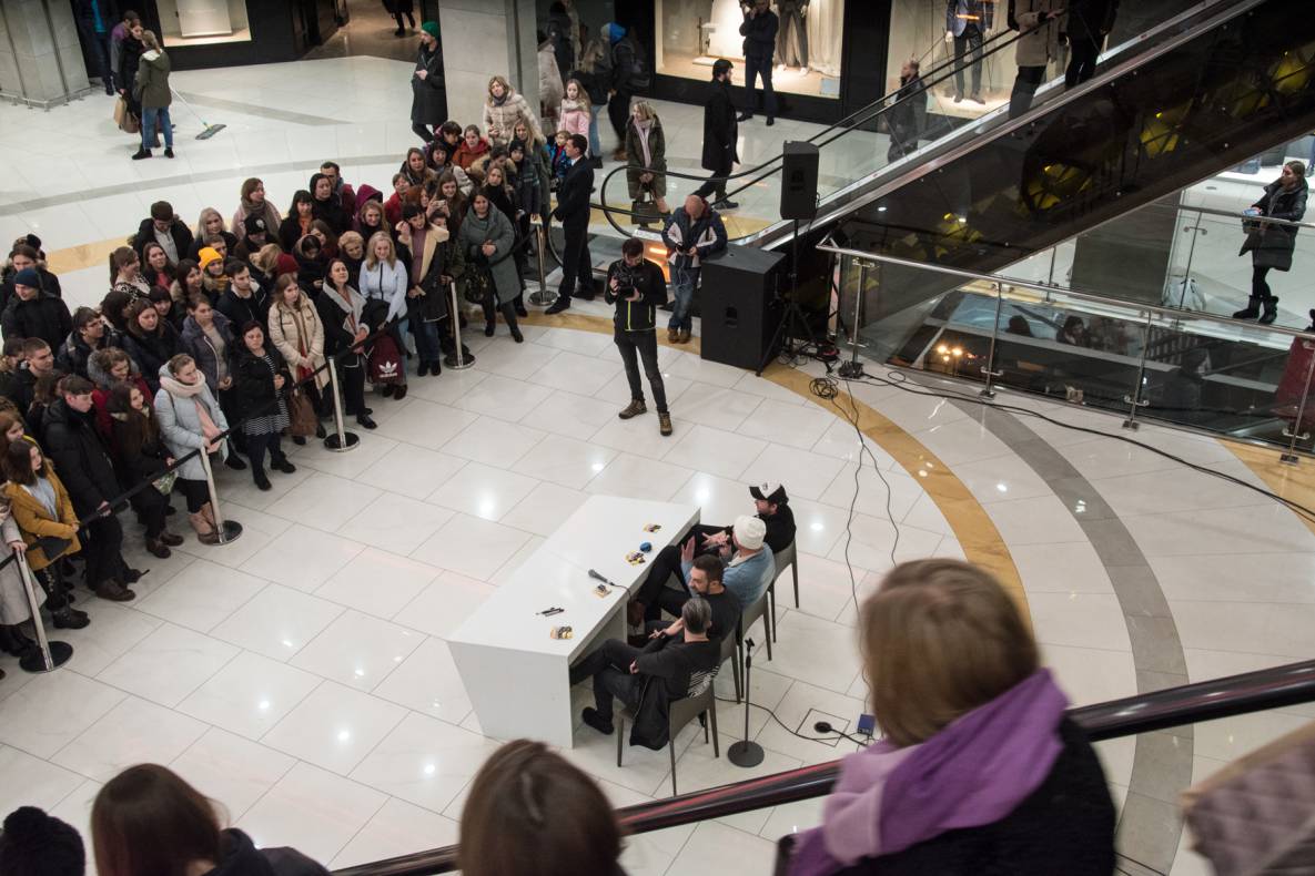 Автограф-сесія гурту Друга Ріка image-59