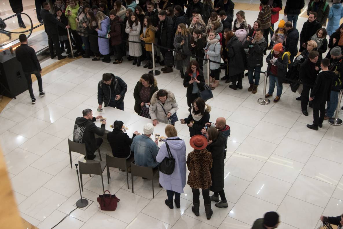 Автограф-сесія гурту Друга Ріка image-65