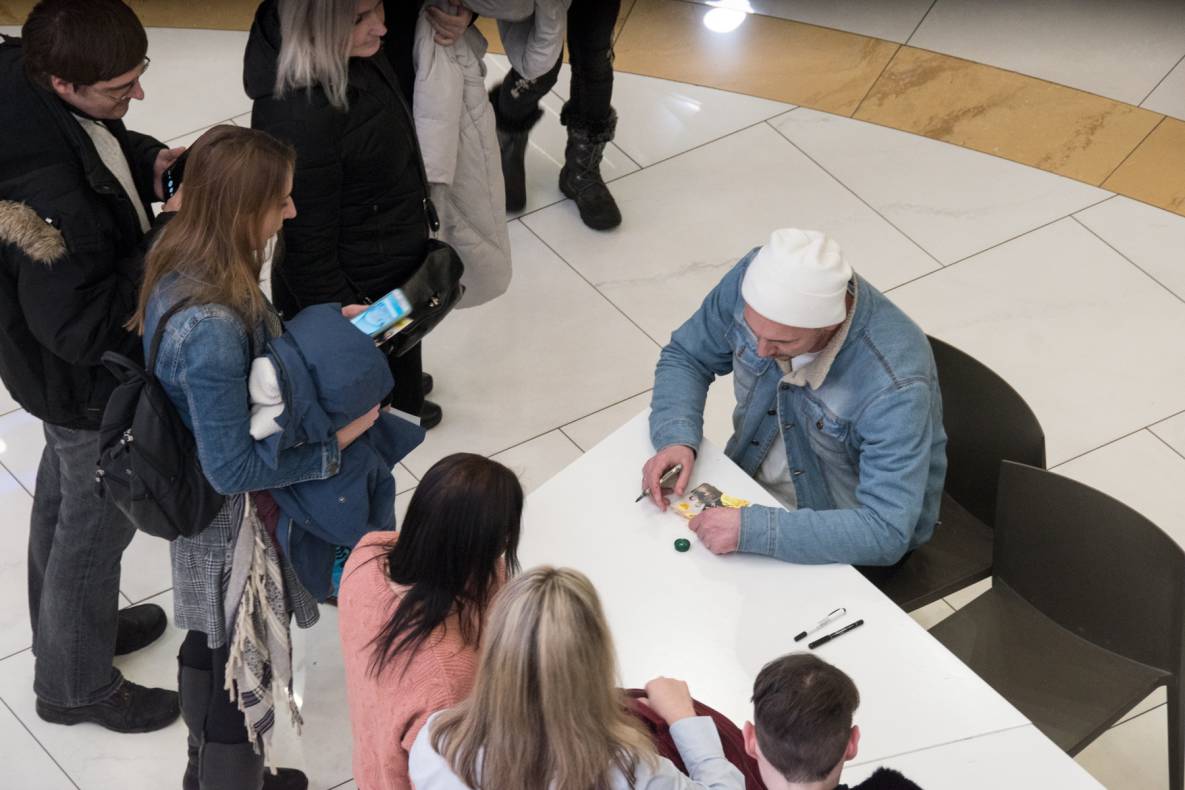 Автограф-сесія гурту Друга Ріка image-92