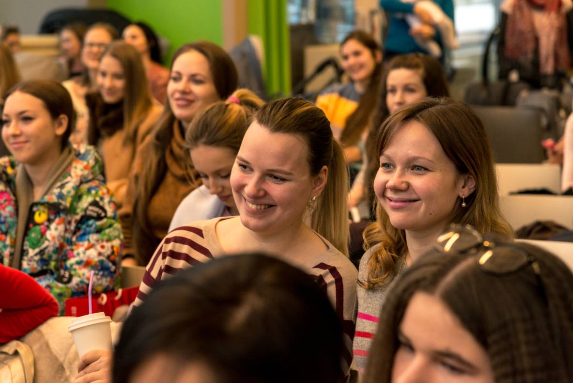 Air Bloggers Day in Gulliver: Mom stories image-85