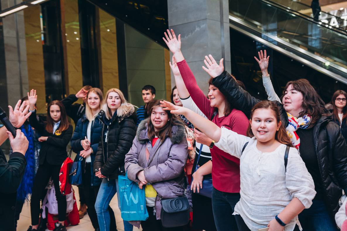 Автограф-сесія з Олександром Педаном "Коргі" image-119