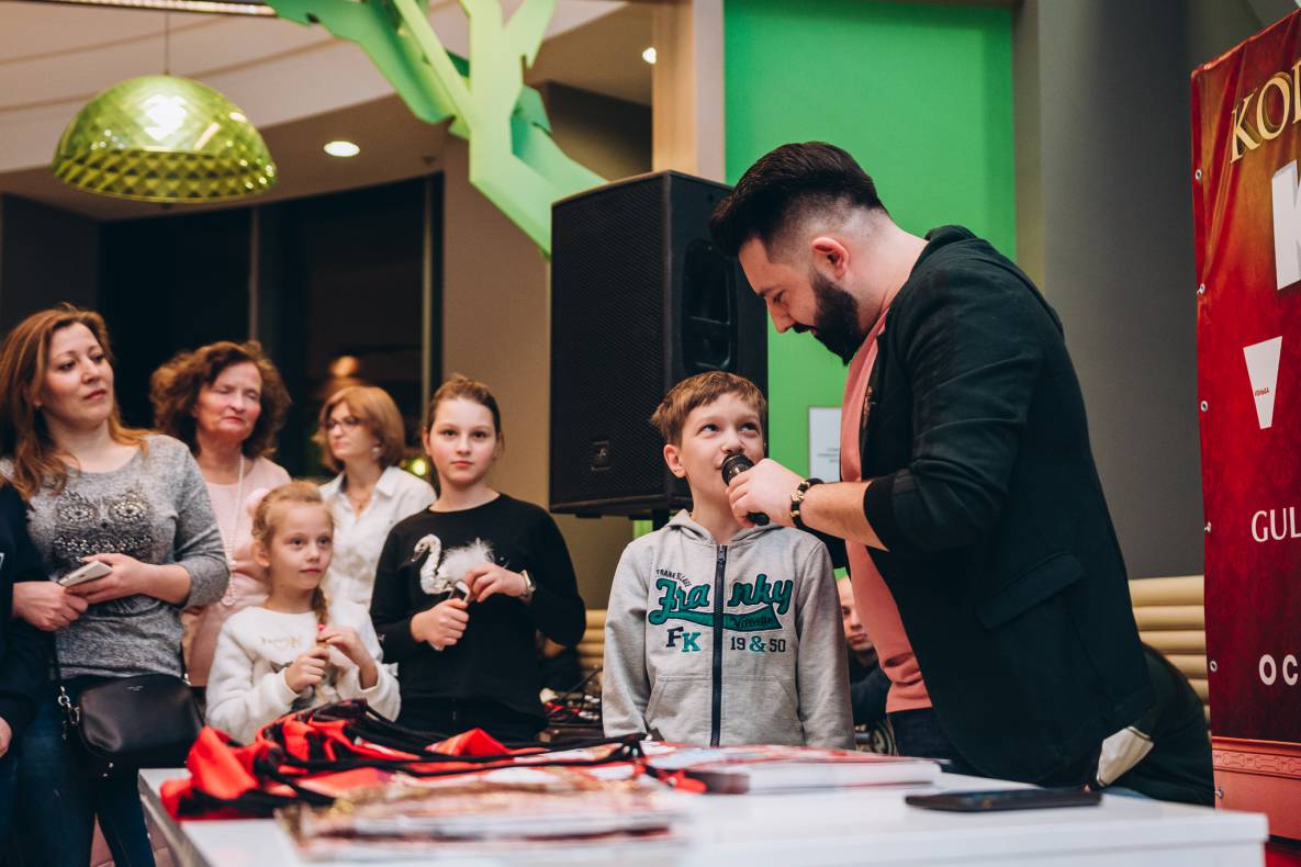 Автограф-сесія з Олександром Педаном "Коргі" image-148