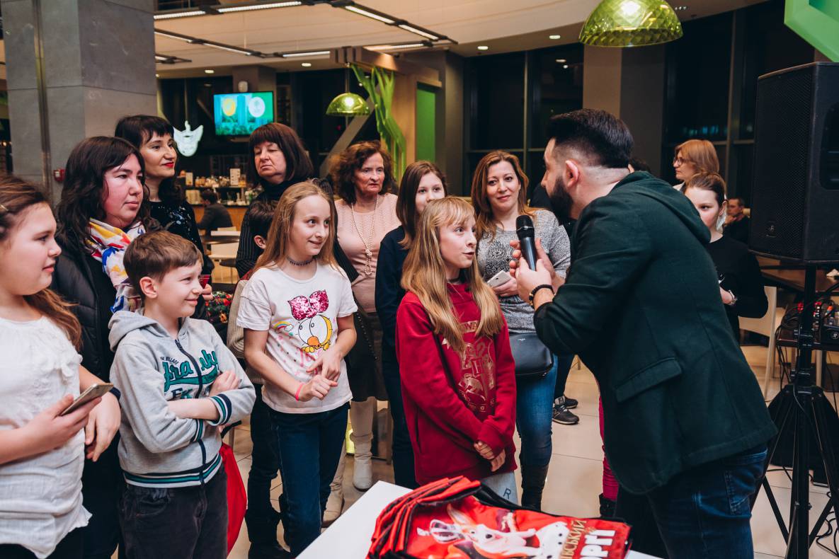 Автограф-сесія з Олександром Педаном "Коргі" image-149