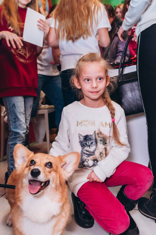 Автограф-сесія з Олександром Педаном "Коргі" image-177