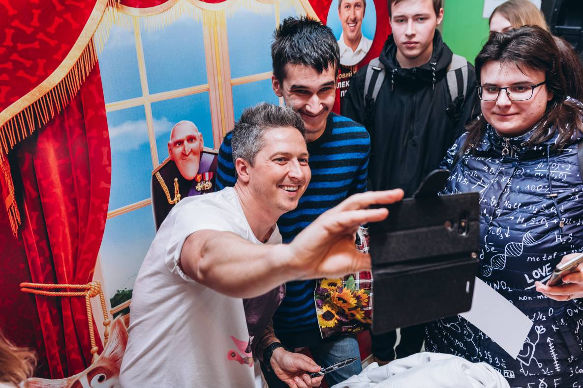 Автограф-сесія з Олександром Педаном "Коргі" image-203