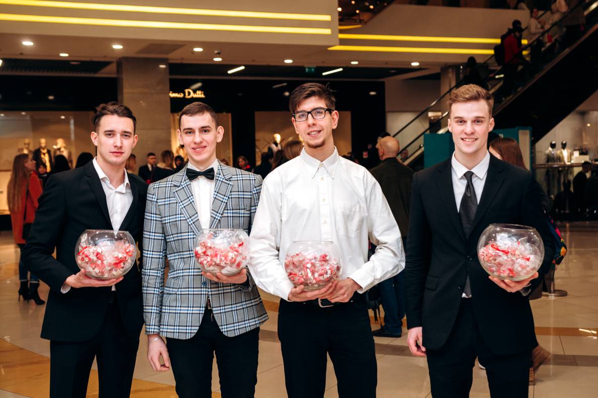 8 березня у ТРЦ Gulliver image-5