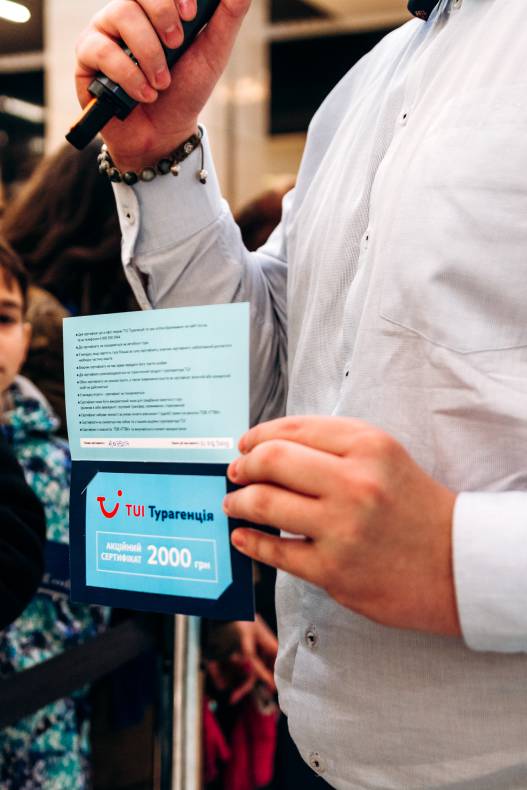 8 березня у ТРЦ Gulliver image-48