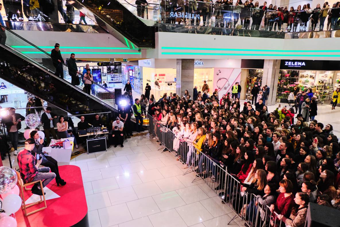 AIR BLOGGERS DAY IN GULLIVER: Sasha Chistova image-2