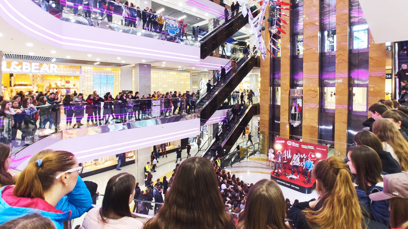 AIR BLOGGERS DAY IN GULLIVER: Sasha Chistova image-3