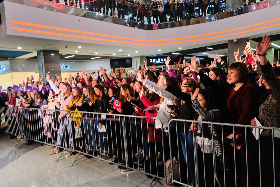 AIR BLOGGERS DAY IN GULLIVER: Sasha Chistova image-5