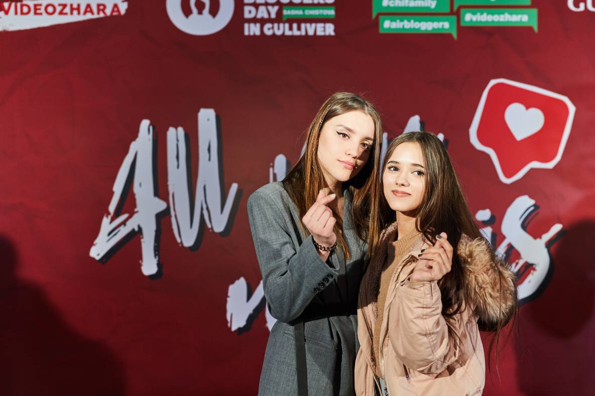 AIR BLOGGERS DAY IN GULLIVER: Sasha Chistova image-64