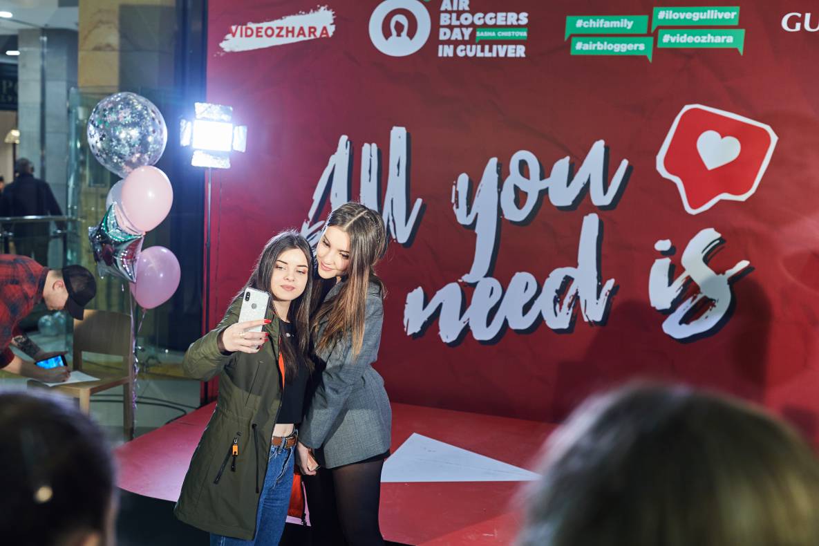 AIR BLOGGERS DAY IN GULLIVER: Sasha Chistova image-67