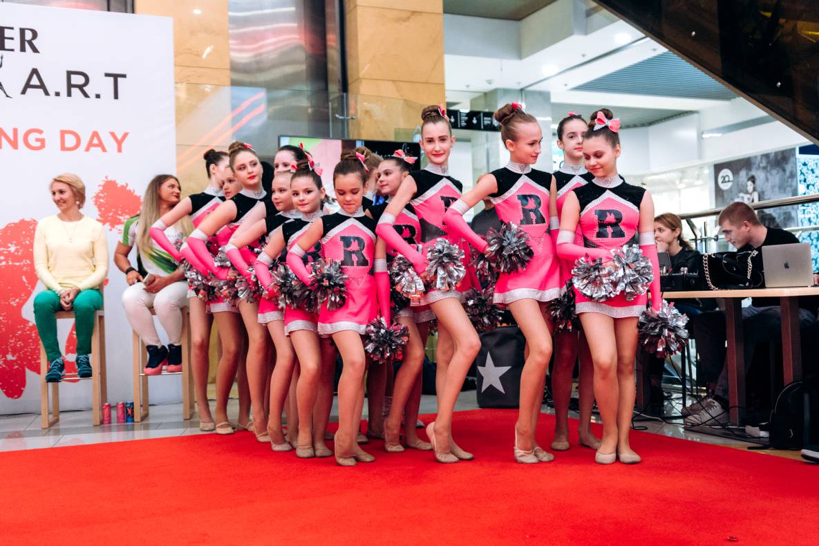 S.P.O.R.T &amp; A.R.T: Чірлідінг image-199