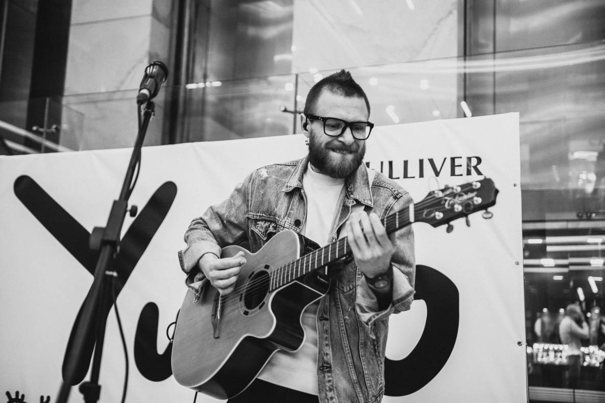 Fan-meeting with YUKO image-8