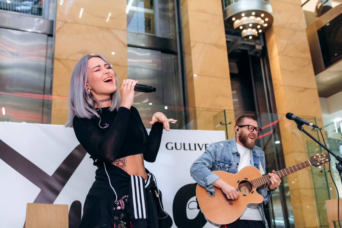 Fan-meeting with YUKO image-9