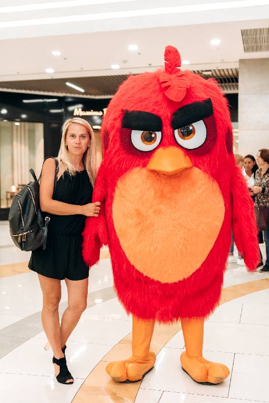 Sonia Plakdyuk&#039;s autograph session — Angry Birds 2 image-28