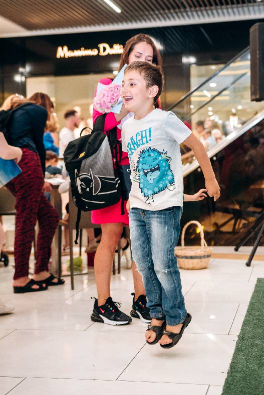 Sonia Plakdyuk&#039;s autograph session — Angry Birds 2 image-100