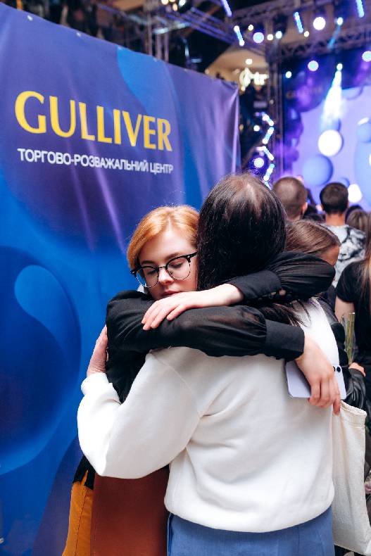 День народження Gulliver - 6 років на висоті! image-166