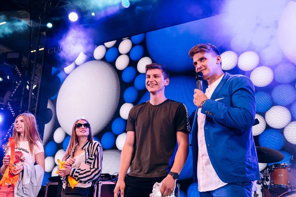 День народження Gulliver - 6 років на висоті! image-172