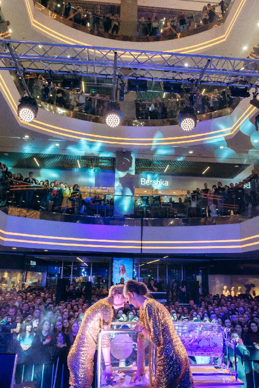 День народження Gulliver - 6 років на висоті! image-227