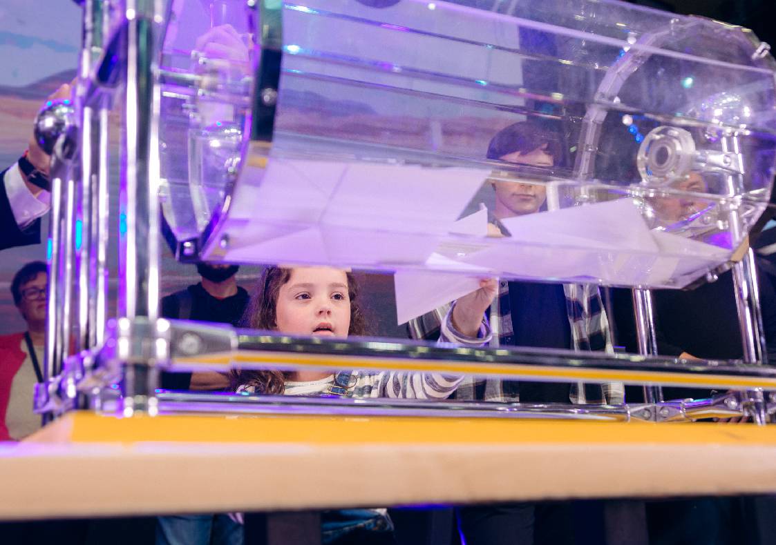 День народження Gulliver - 6 років на висоті! image-237