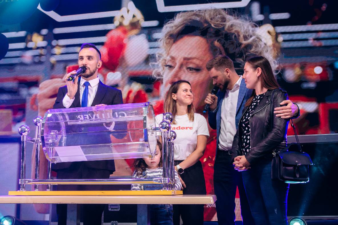 День народження Gulliver - 6 років на висоті! image-250