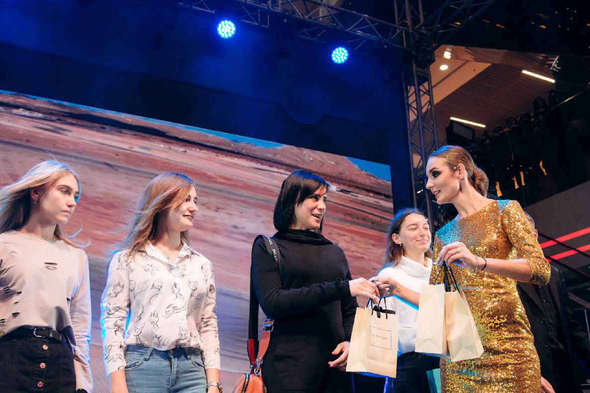 День народження Gulliver - 6 років на висоті! image-275