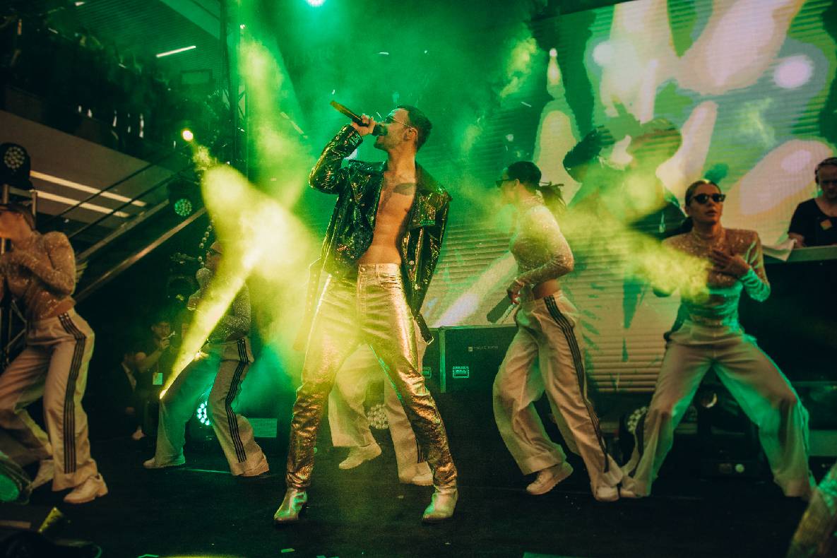 День народження Gulliver - 6 років на висоті! image-302