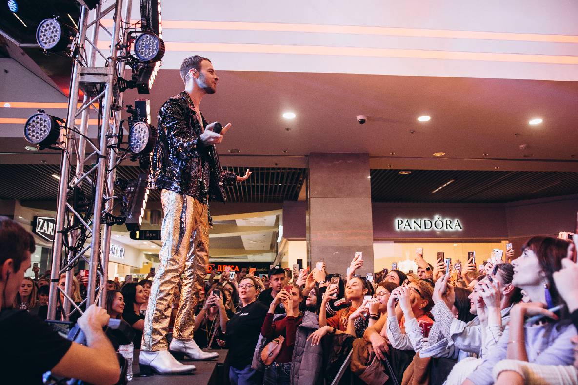 День народження Gulliver - 6 років на висоті! image-347