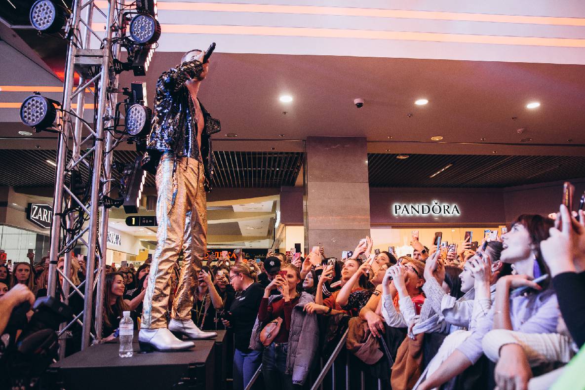 День народження Gulliver - 6 років на висоті! image-349