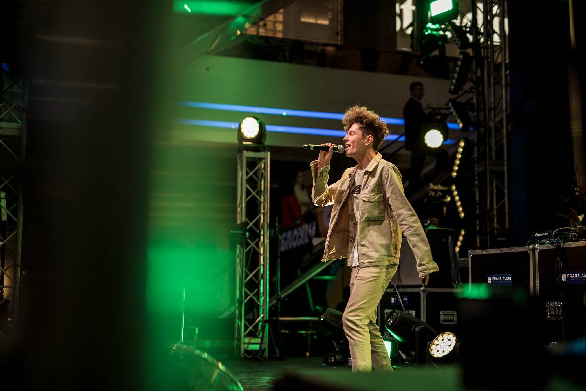 День народження Gulliver - 6 років на висоті! image-389