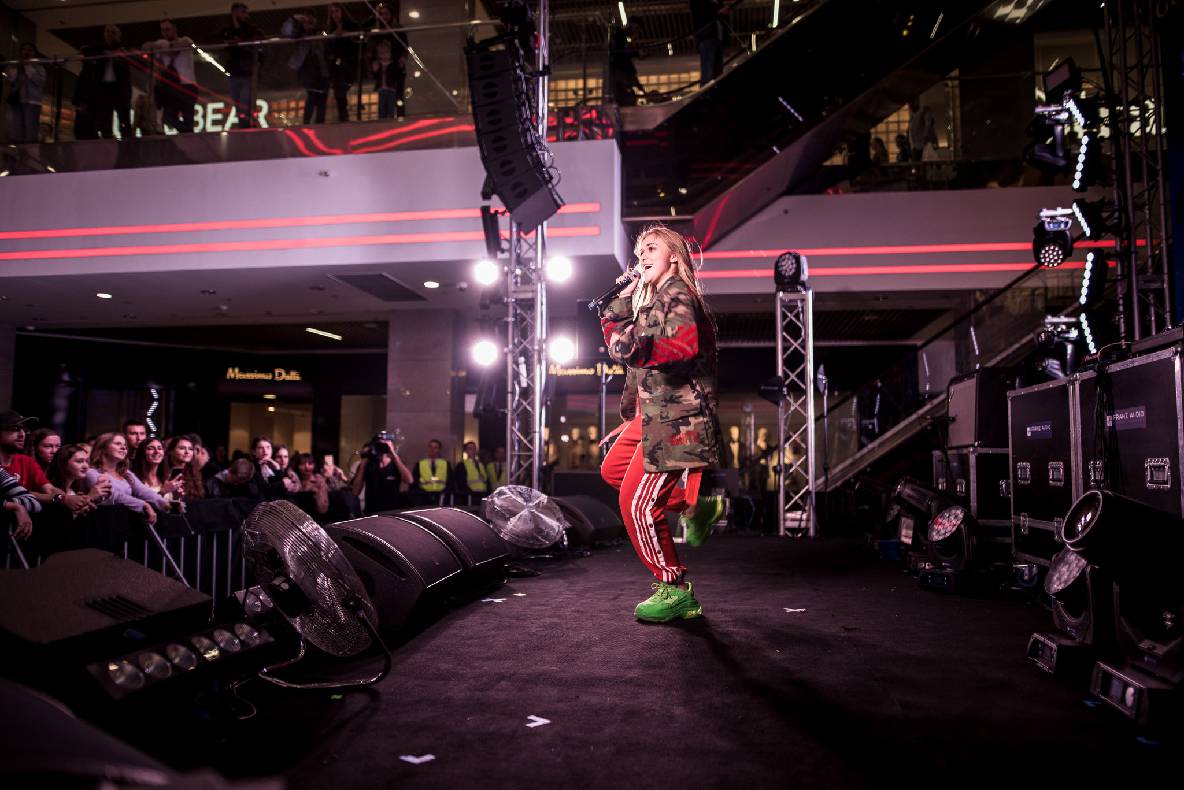 День народження Gulliver - 6 років на висоті! image-460