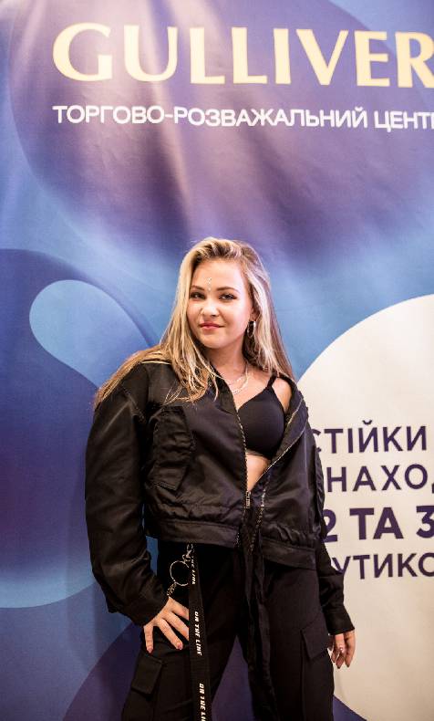 День народження Gulliver - 6 років на висоті! image-473