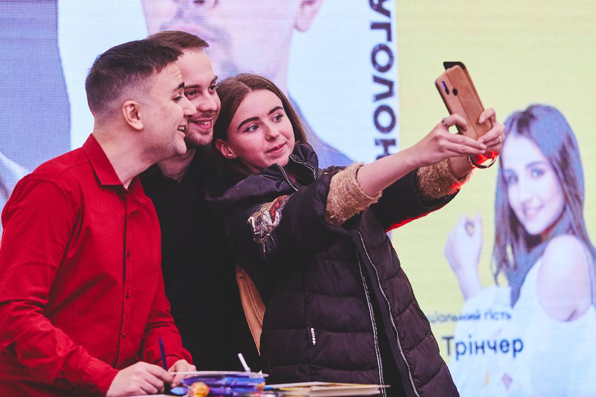 Фан-встреча з ND Production и Козырный уголок + специальный гость Анна Тринчер image-144