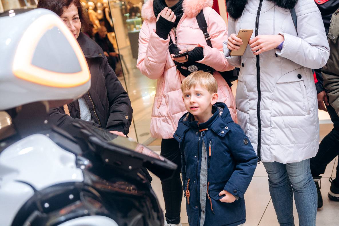 Чорна п&#039;ятниця 2019 — LAUD, автограф-сесія Євгена Кота і Ксенії Мішиной image-29