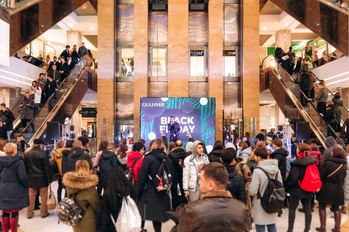 Чорна п&#039;ятниця 2019 — LAUD, автограф-сесія Євгена Кота і Ксенії Мішиной image-37