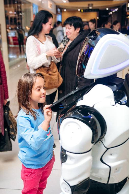 Чорна п&#039;ятниця 2019 — LAUD, автограф-сесія Євгена Кота і Ксенії Мішиной image-52