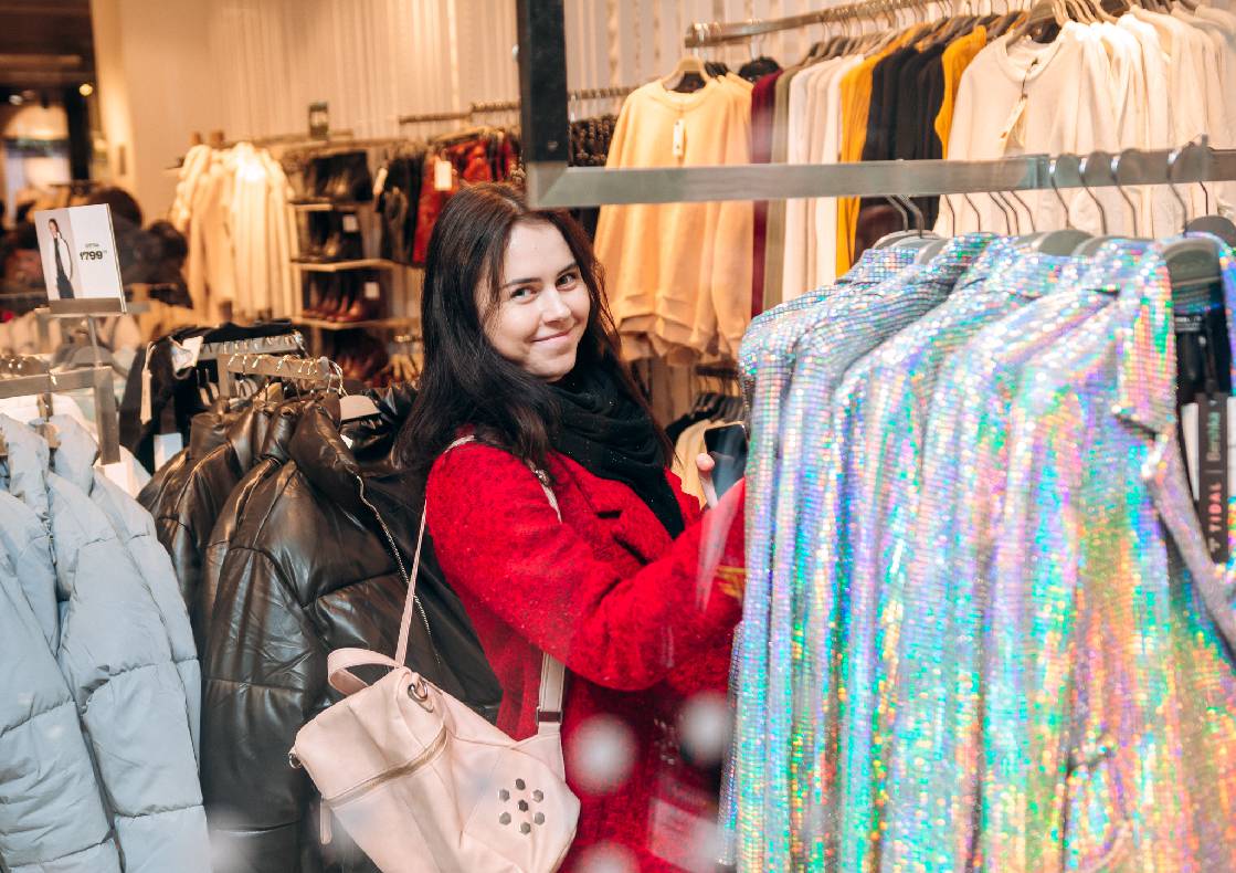 Чорна п&#039;ятниця 2019 — LAUD, автограф-сесія Євгена Кота і Ксенії Мішиной image-69