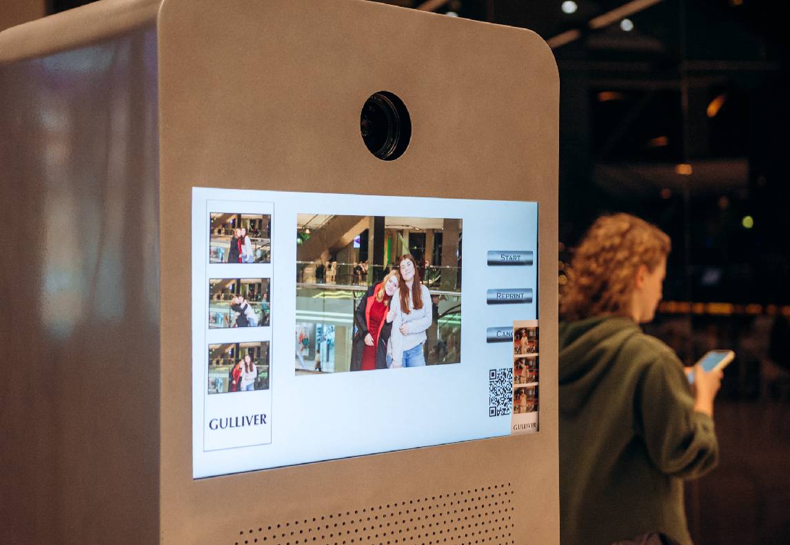 Чорна п&#039;ятниця 2019 — LAUD, автограф-сесія Євгена Кота і Ксенії Мішиной image-77