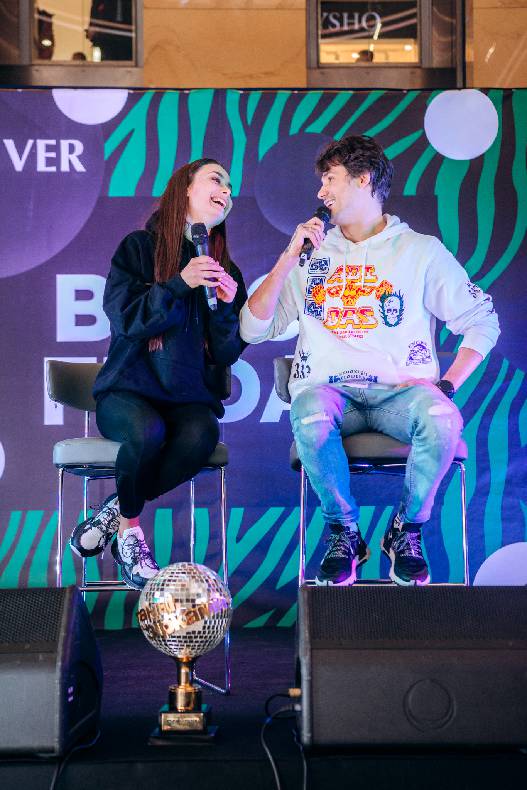 Чорна п&#039;ятниця 2019 — LAUD, автограф-сесія Євгена Кота і Ксенії Мішиной image-105