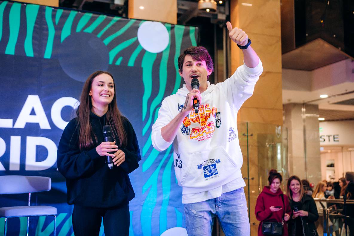 Чорна п&#039;ятниця 2019 — LAUD, автограф-сесія Євгена Кота і Ксенії Мішиной image-106