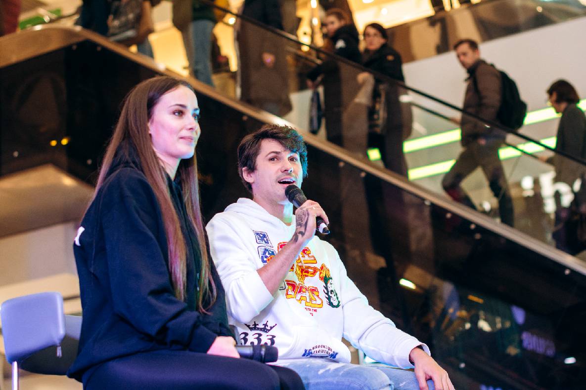 Чорна п&#039;ятниця 2019 — LAUD, автограф-сесія Євгена Кота і Ксенії Мішиной image-115