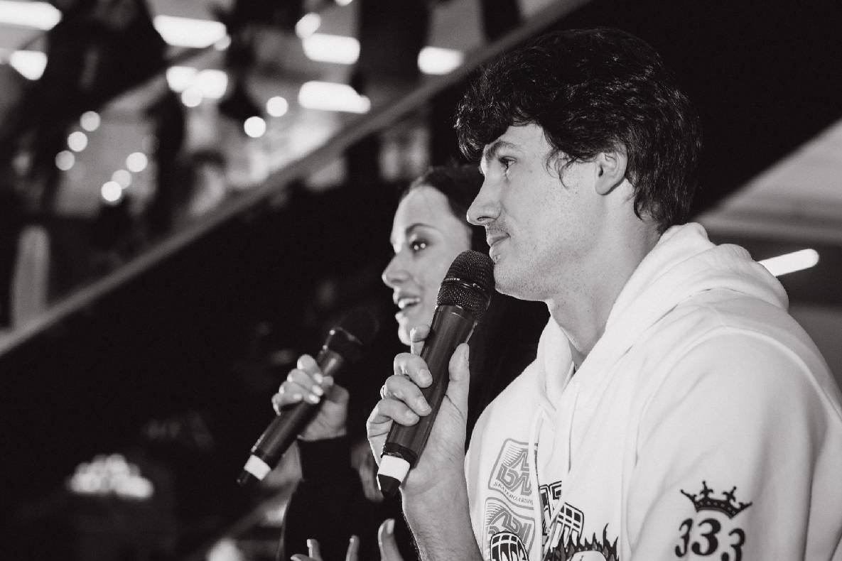 Чорна п&#039;ятниця 2019 — LAUD, автограф-сесія Євгена Кота і Ксенії Мішиной image-118