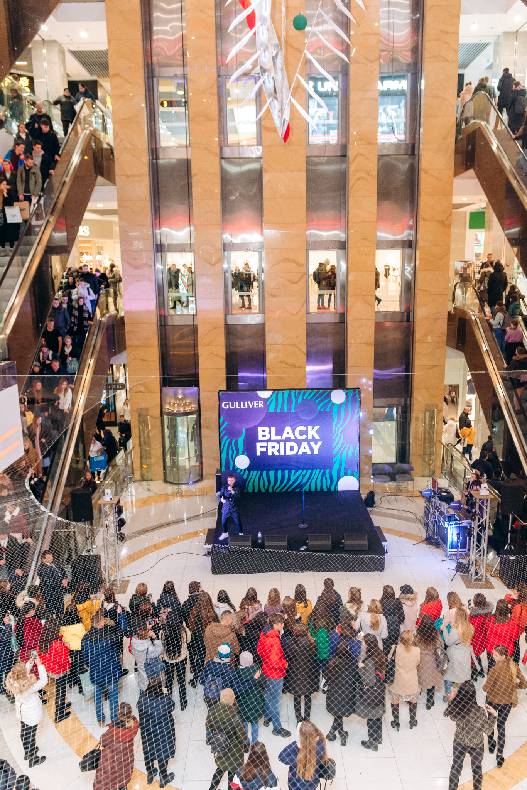 Чорна п&#039;ятниця 2019 — LAUD, автограф-сесія Євгена Кота і Ксенії Мішиной image-236