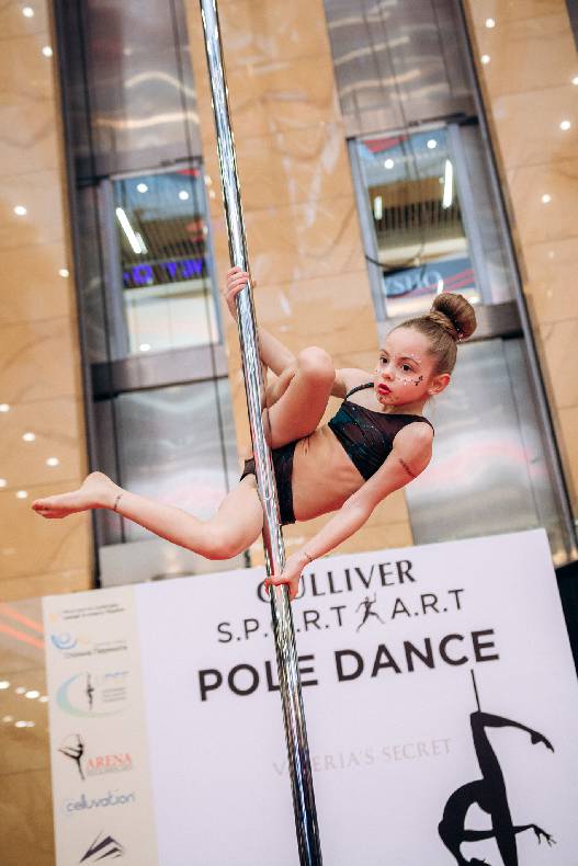 S.P.O.R.T. A.R.T.S. Pole dance image-18